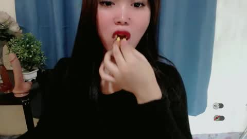 haylee online show from 01-02-25, 05:46