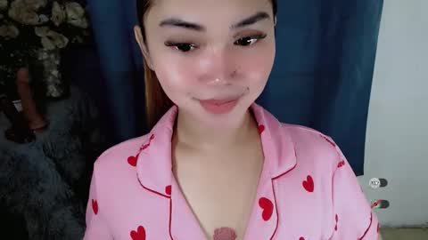 haylee online show from 11-30-25, 11:42