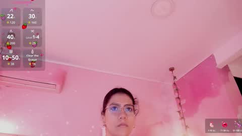 Snapshot of haylenpark chatting on 09-21-25, 10:06 haylenpark online show from 09-21-25, 10:06