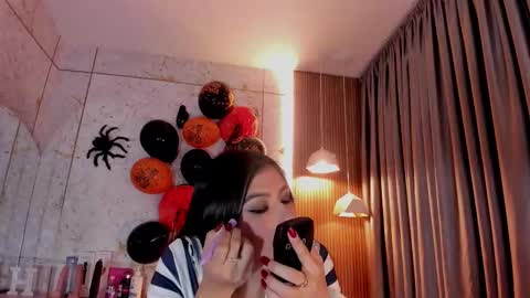 Snapshot of haylenpark chatting on 10-29-25, 10:17 haylenpark online show from 10-29-25, 10:17