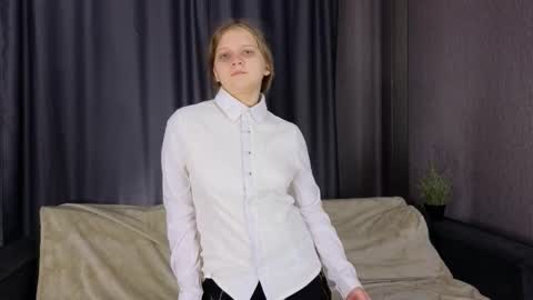 Jenny online show from 03-21-26, 03:48