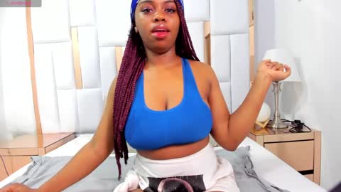 Hazel online show from 01-19-25, 11:00