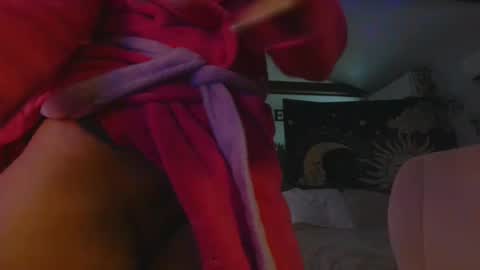 Snapshot of hazel_lyn222 chatting on 10-05-25, 07:23 Hazel online show from 10-05-25, 07:23