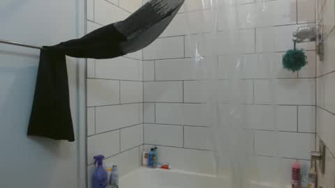 Snapshot of hazel_skye chatting on 09-28-25, 06:57 Hazel online show from 09-28-25, 06:57