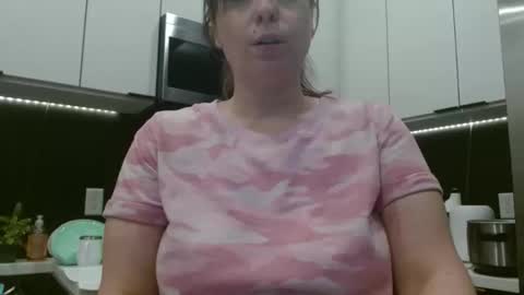 Hazel online show from 02-27-26, 12:10