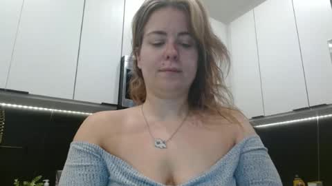 Hazel online show from 06-30-26, 11:44