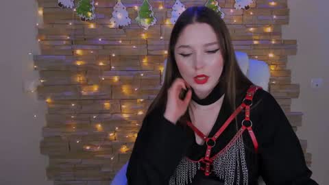 Hazel online show from 12-18-24, 07:19