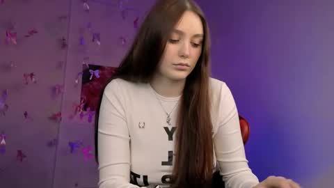 Hazel online show from 05-01-26, 08:19