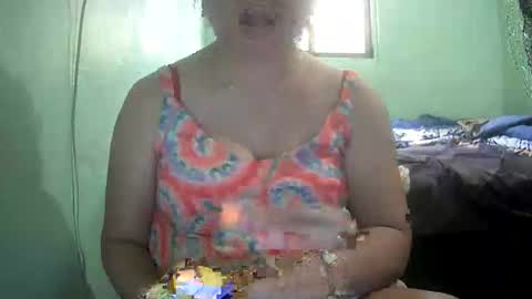 Snapshot of hazeldhane chatting on 09-12-25, 01:28 hazeldhane online show from 09-12-25, 01:28