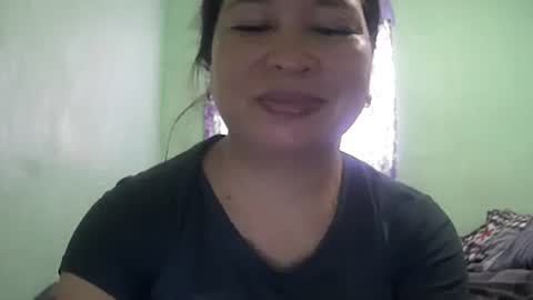 Snapshot of hazeldhane chatting on 10-16-25, 12:44 hazeldhane online show from 10-16-25, 12:44