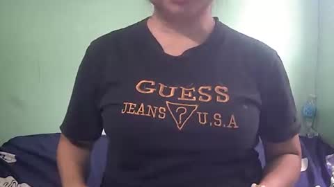 Snapshot of hazeldhane chatting on 10-29-25, 04:48 hazeldhane online show from 10-29-25, 04:48