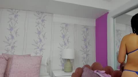 HazelMoret online show from 09-12-25, 12:49