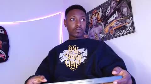 hazlan_420 online show from 02-08-26, 07:17