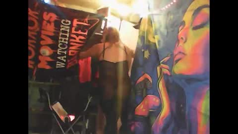 sexy ass wanting her coochie teased  boooooty ate  by bd online show from 02-17-26, 08:33