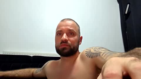 Snapshot of hddmaker chatting on 01-09-26, 11:28 ASD online show from 01-09-26, 11:28