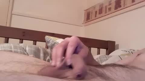 heardinio5 online show from 11-27-25, 06:21