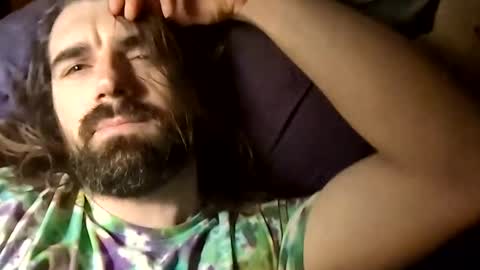 Snapshot of hearthero3 chatting on 03-05-26, 10:11 Dejesus online show from 03-05-26, 10:11