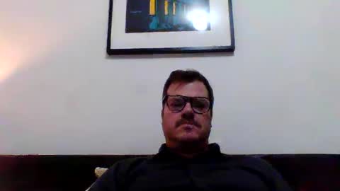 Snapshot of heartofadog604 chatting on 12-31-24, 01:15 MT online show from 12-31-24, 01:15