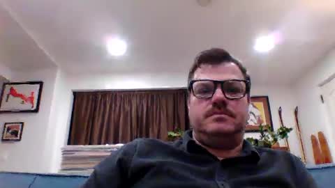 Snapshot of heartofadog604 chatting on 01-07-25, 01:59 MT online show from 01-07-25, 01:59