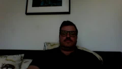 Snapshot of heartofadog604 chatting on 02-09-25, 12:28 MT online show from 02-09-25, 12:28
