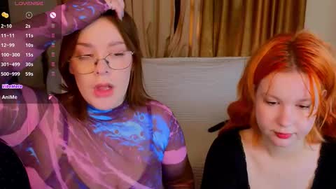 Snapshot of heartstwice chatting on 11-13-25, 11:42 heartstwice online show from 11-13-25, 11:42