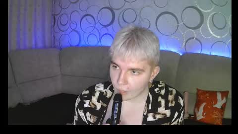 Justin online show from 02-12-26, 07:42