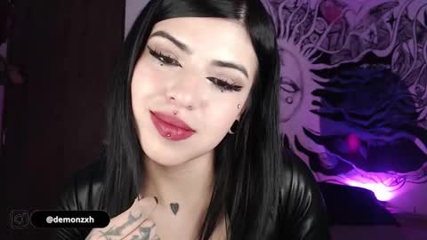 HEATHER DEMONZX   Please help me to reach 100 thumbs up online show from 02-21-25, 06:18