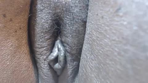 Heather online show from 11-13-25, 08:13