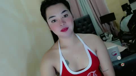 Snapshot of heatmusex_ chatting on 06-27-26, 08:03 Kylene3 online show from 06-27-26, 08:03
