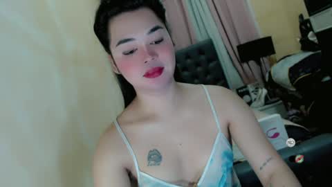 Snapshot of heatmusex_ chatting on 06-28-26, 07:53 Kylene3 online show from 06-28-26, 07:53