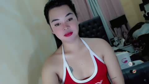 Snapshot of heatmusex_ chatting on 07-13-26, 07:38 Kylene3 online show from 07-13-26, 07:38
