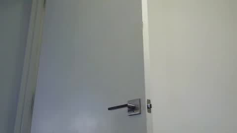 heatwavee online show from 02-18-25, 04:59