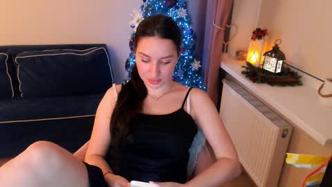 Heaven girl online show from 12-17-24, 07:48