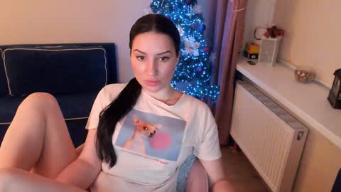 Heaven girl online show from 01-30-25, 05:06