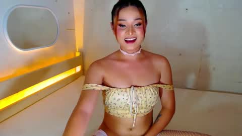 HEAVEN online show from 02-05-25, 03:31