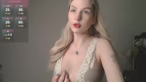 Akemi instinthemoodforlooove online show from 04-10-26, 07:40