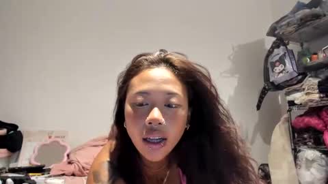 Heaven  online show from 01-29-25, 04:47