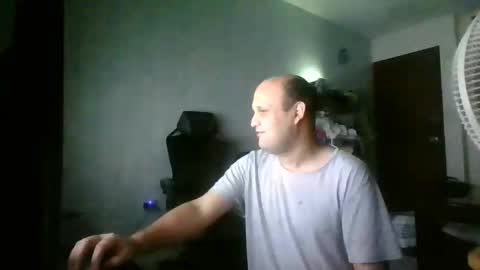 Heavy Rebell online show from 05-08-26, 05:57