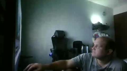 Heavy Rebell online show from 05-11-26, 05:57