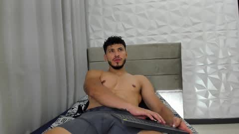 Snapshot of heavy_thor chatting on 12-03-24, 12:13 Thor online show from 12-03-24, 12:13