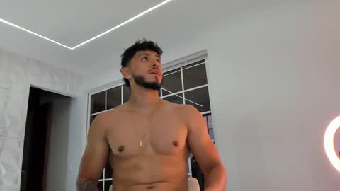 Snapshot of heavy_thor chatting on 02-09-25, 11:04 Thor online show from 02-09-25, 11:04