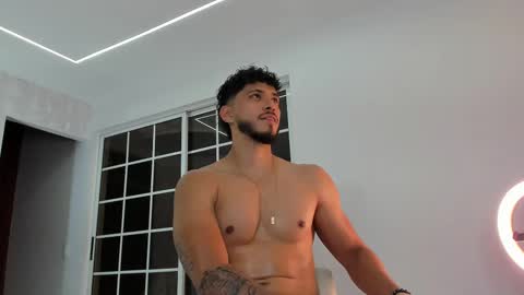 Snapshot of heavy_thor chatting on 02-15-25, 12:15 Thor online show from 02-15-25, 12:15