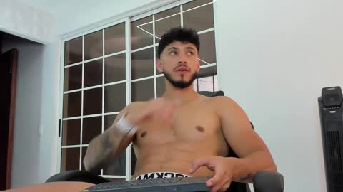 Snapshot of heavy_thor chatting on 02-27-25, 10:42 Thor online show from 02-27-25, 10:42