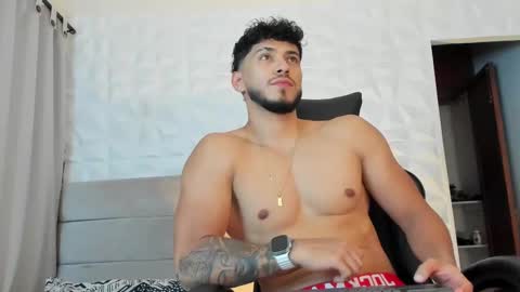 Snapshot of heavy_thor chatting on 03-06-25, 11:31 Thor online show from 03-06-25, 11:31