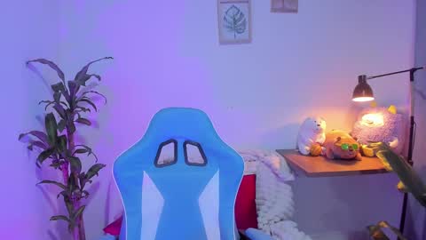 Snapshot of hebe_carter chatting on 12-09-24, 04:23 Amandabelk online show from 12-09-24, 04:23