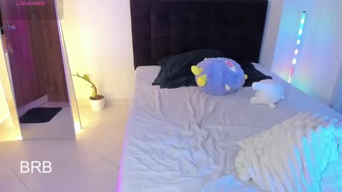 Snapshot of hebe_carter chatting on 01-12-25, 05:56 Amandabelk online show from 01-12-25, 05:56