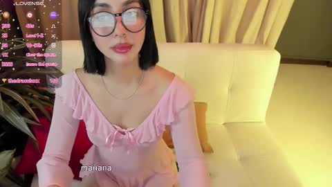 Snapshot of hebe_carter chatting on 09-12-25, 02:55 Amandabelk online show from 09-12-25, 02:55