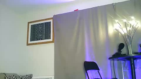 LockedThug online show from 12-14-25, 10:20