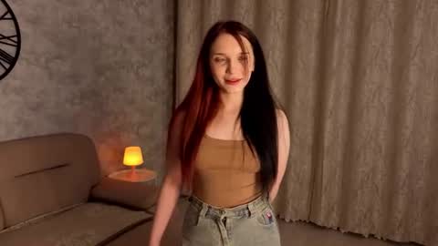Mila online show from 06-19-26, 06:34