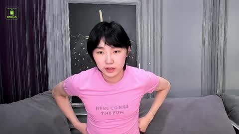 HEEJIN online show from 05-06-26, 04:30
